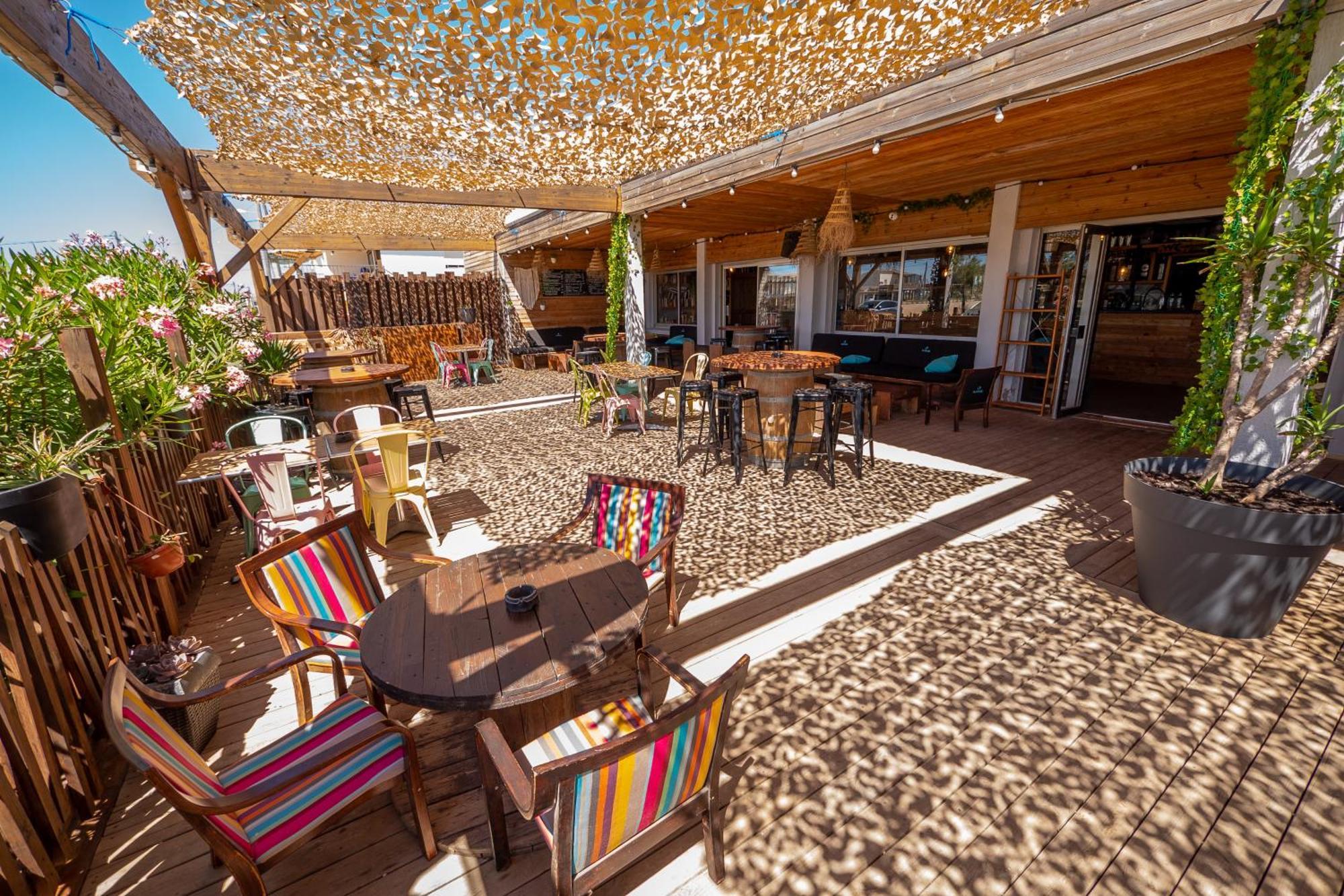 Sunrise Beach Hotel Груиссан Экстерьер фото